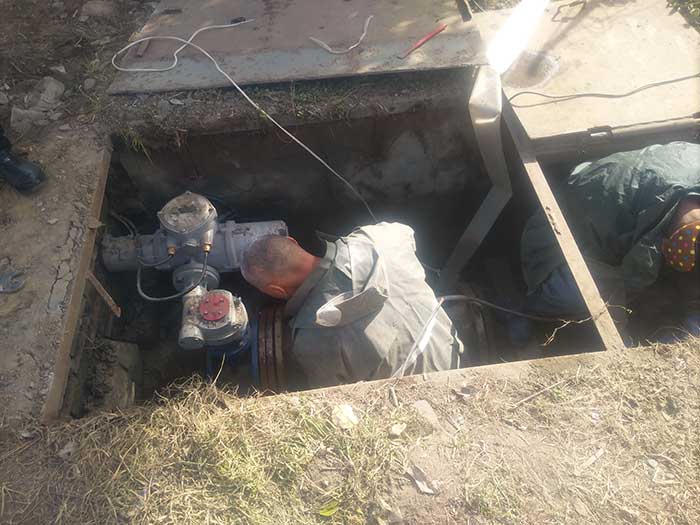 太陽能云執(zhí)行器案例-下井安裝